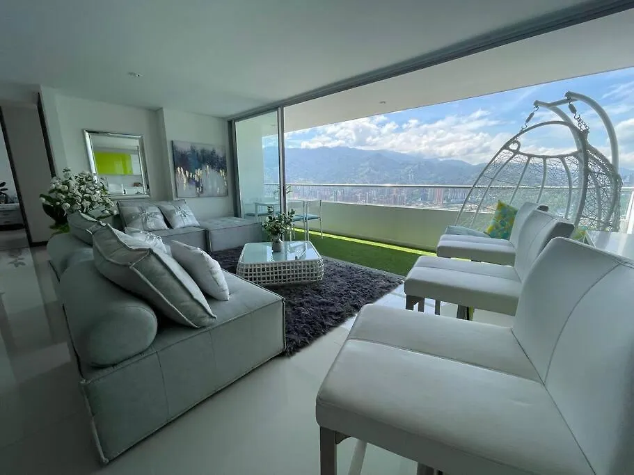 Penhouse To Enjoy The View Of The City! Itagui 0*,  Colombia